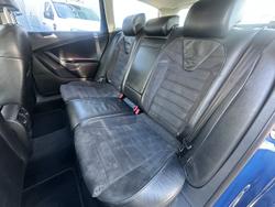 2009 Volkswagen
                Passat R36