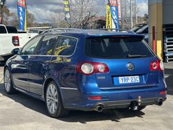 2009 Volkswagen
                Passat R36