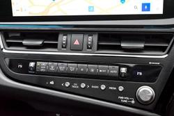 2023 Lexus
ES 300h Sports Luxury