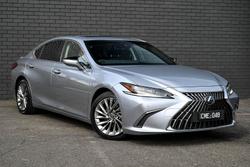 2023 Lexus
ES 300h Sports Luxury