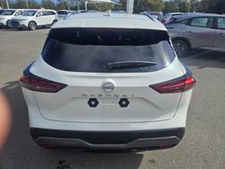 2023 Nissan
                QASHQAI Ti