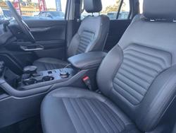 2024 Ford
Everest Sport