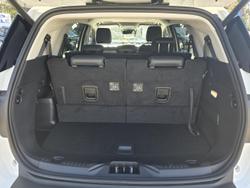 2025 Ford
Everest Trend