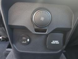 2025 Ford
Everest Trend