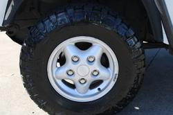 2000 Land Rover Defender