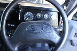 2000 Land Rover Defender