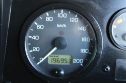 2000 Land Rover Defender