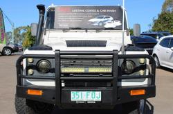 2000 Land Rover Defender