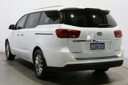 2019 Kia
Carnival Si