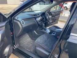 2017 Nissan X-TRAIL ST T32 Diamond Black