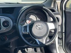 2013 Toyota Yaris YR NCP130R Glacier White