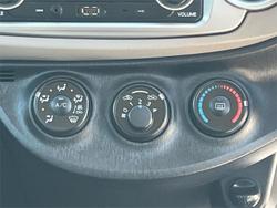2013 Toyota Yaris YR NCP130R Glacier White