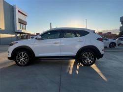 2015 Hyundai Tucson Active X TL Pure White