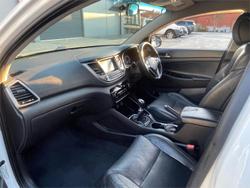 2015 Hyundai Tucson Active X TL Pure White