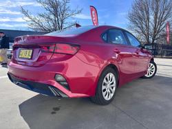 2023 Kia
                Cerato S