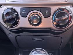 2015 Hyundai
i20 Active