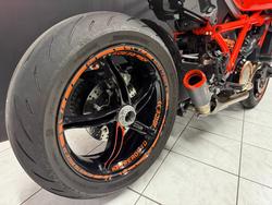 2021 KTM 1290 SUPER DUKE R Orange