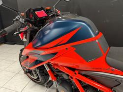 2021 KTM 1290 SUPER DUKE R Orange