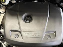 2017 Volvo
V40 T5 R-Design