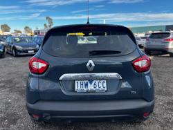 2016 Renault Captur Expression J87 Blue