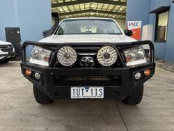 2019 Toyota
Hilux SR