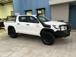 2019 Toyota
Hilux SR
