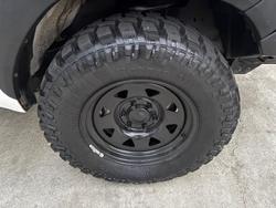 2019 Toyota
Hilux SR