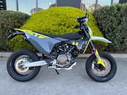 Husqvarna 701 Supermoto