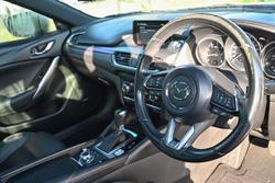 2017 Mazda
6 Atenza