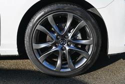 2017 Mazda
6 Atenza