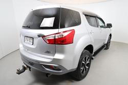 2019 Isuzu
MU-X LS-U