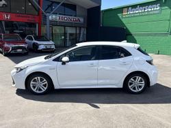 2022 Toyota
Corolla Ascent Sport Hybrid