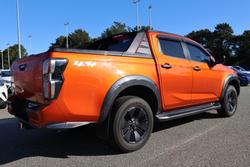 2020 Isuzu
                D-MAX X-TERRAIN