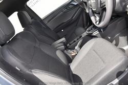 2025 Isuzu
D-MAX X-RIDER