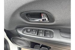 2019 Honda
HR-V VTi-LX