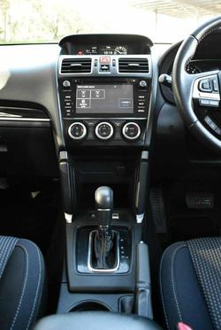 2017 Subaru
                Forester 2.5i-L