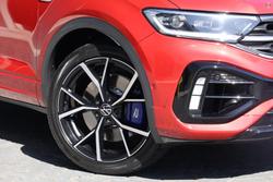 2025 Volkswagen
T-Roc R
