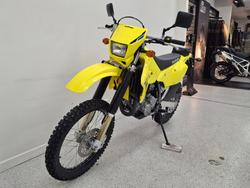 2025 Suzuki DR-Z400E Yellow