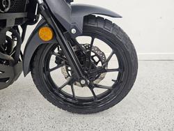 2019 Suzuki V-STROM 250 (DL250A) BLACK/YELLOW