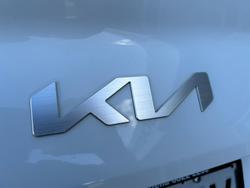 2022 Kia Cerato S BD MY22 Clear White