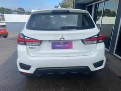 2023 Mitsubishi ASX ES XD MY23 White