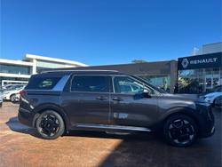 2024 Kia
Carnival GT-Line