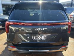 2024 Kia
Carnival GT-Line