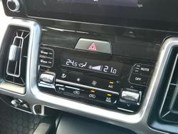 2022 Kia
Sorento Sport
