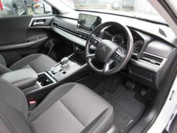 2024 Mitsubishi
                Outlander LS