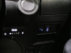 2017 Toyota Hilux SR GGN125R 4X4 Dual Range Glacier White