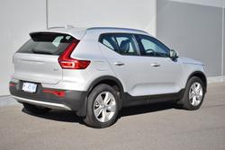 2025 Volvo XC40 Plus B4 MY25 Silver Dawn
