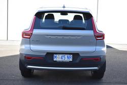 2025 Volvo XC40 Plus B4 MY25 Silver Dawn