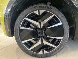 2024 Peugeot E-208 GT