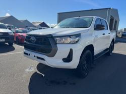 2020 Toyota
Hilux SR